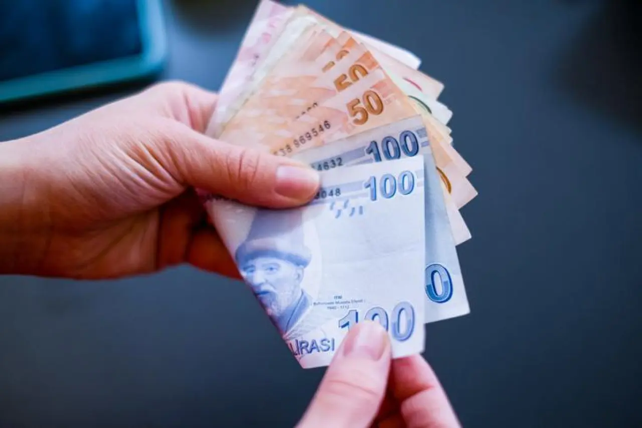 TEMMUZ’DA ASGARİ ÜCRETE EK ZAM YAPILACAK MI