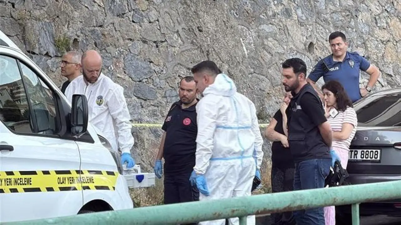 Sarıyer’de sevgililer başlarından vurulmuş halde ölü bulundu