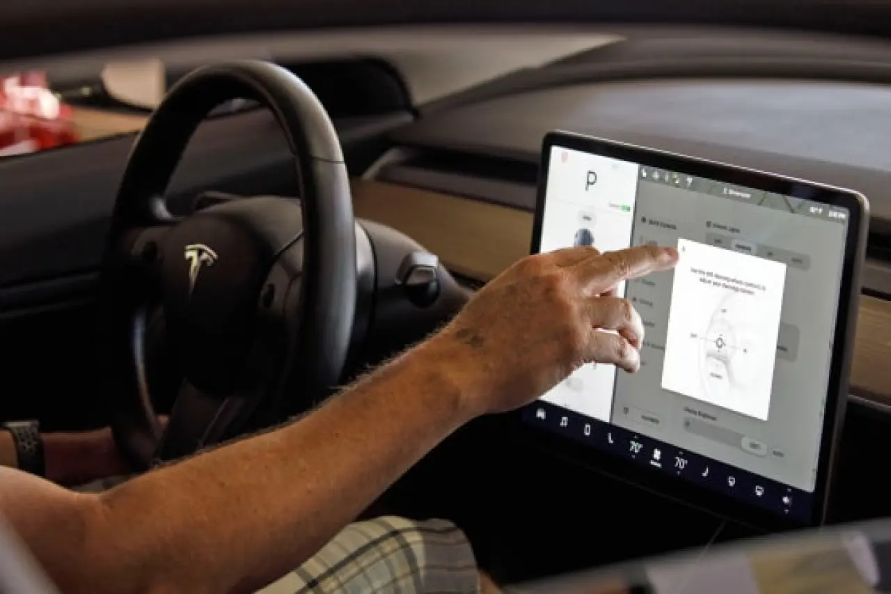 Tesla recalling nearly 363,000 vehicles over 'full self-driving' software that could lead to crashes