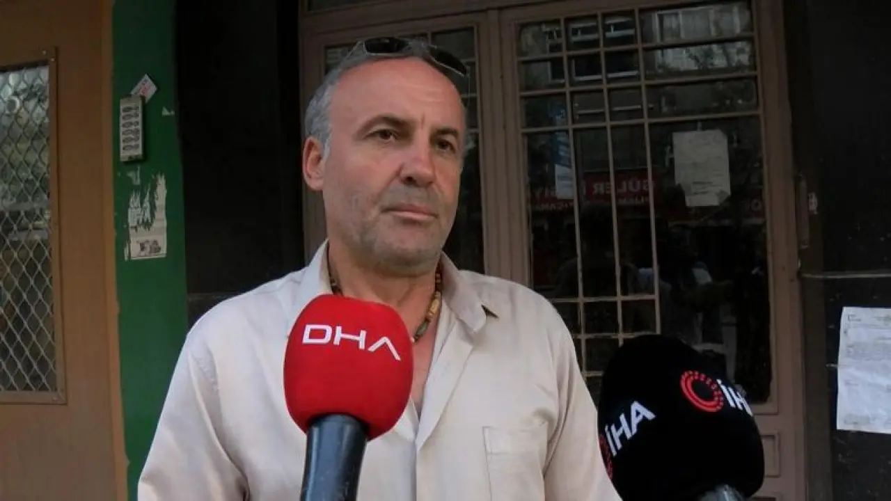 Güngören’de yıkım çalışması sırasında oyuncu Orhan Yaylacıkoralın evi zarar gördü